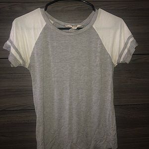 𝑊𝑜𝑚𝑒𝑛’𝑠 𝑀𝑢𝑠𝑐𝑙𝑒 𝑡𝑒𝑒